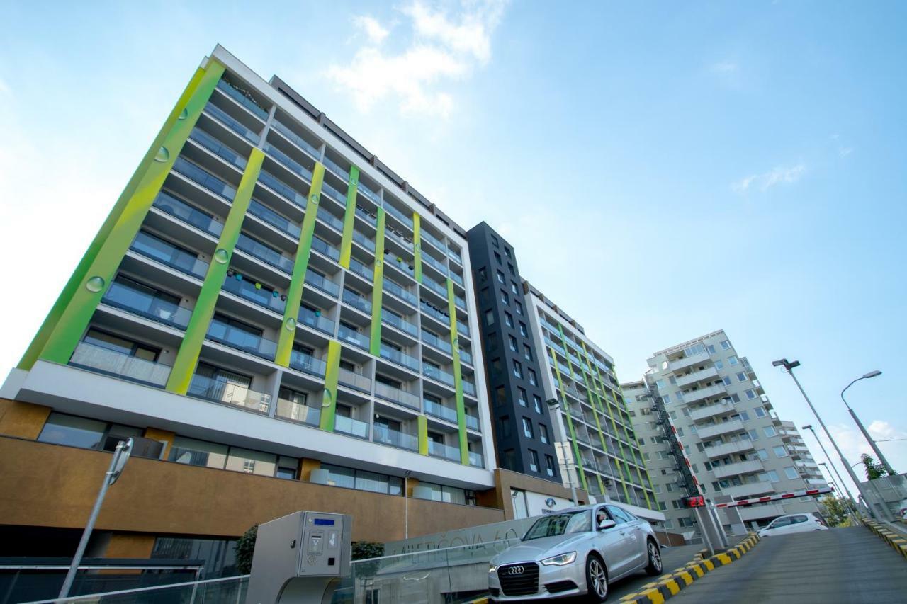 Lam Moon - Ac - Terrace Appartement Bratislava Buitenkant foto
